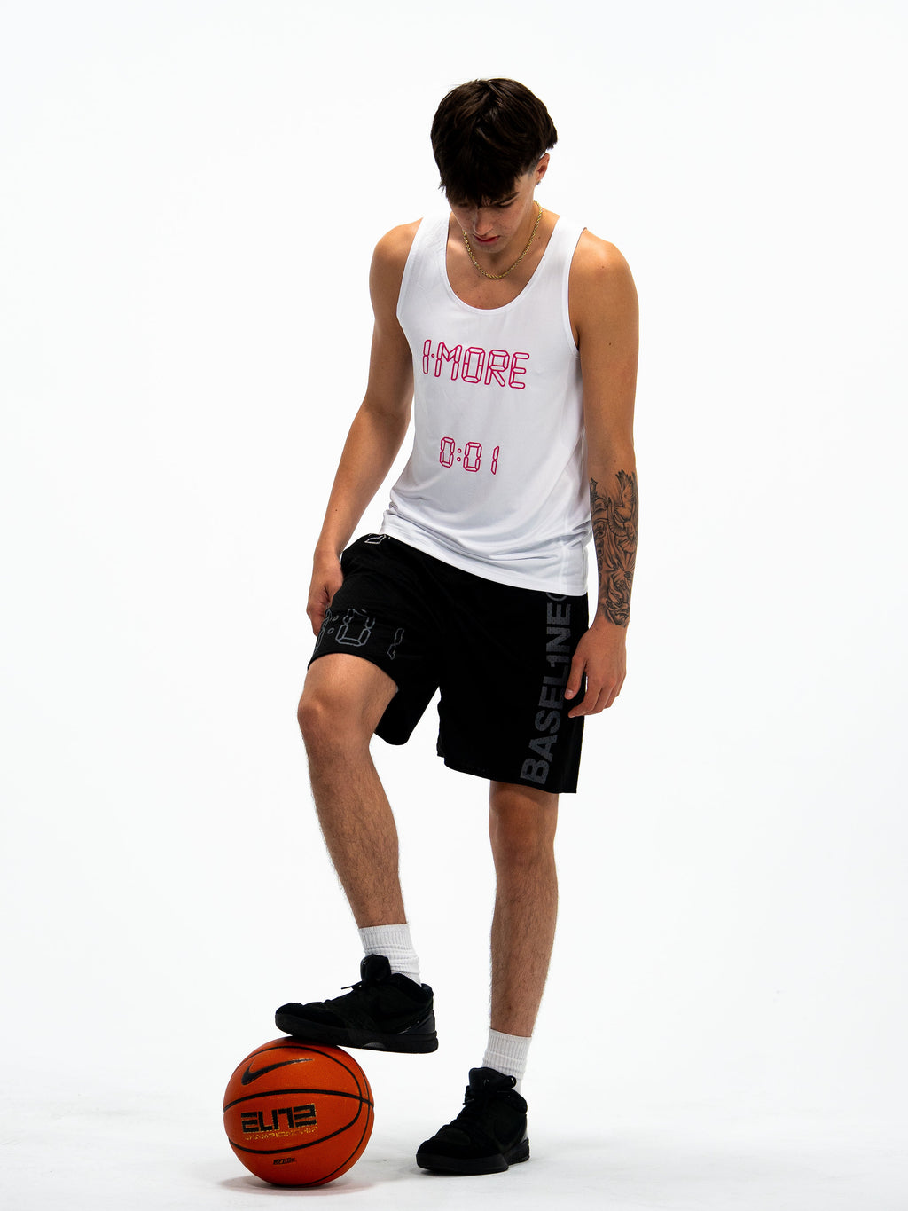 0:01 Compression Sleeveless in White/Pink